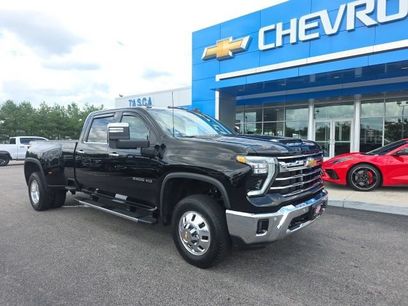 Used 2025 Chevrolet Silverado 3500 LTZ