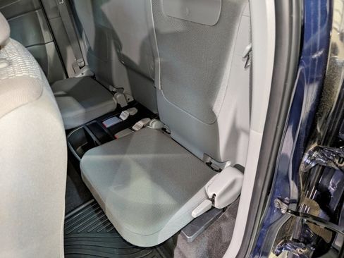 Used 2012 Toyota Tacoma 2WD Access Cab image 20