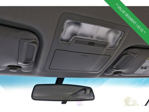 Used 2014 Toyota Camry LE image 23