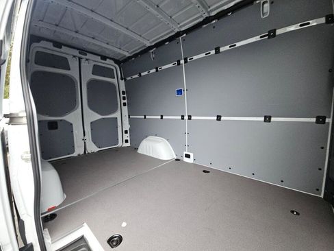 New 2025 Mercedes-Benz Sprinter 2500 image 16