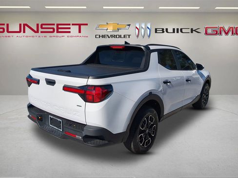 Used 2024 Hyundai Santa Cruz SEL w/ Activity Package image 4