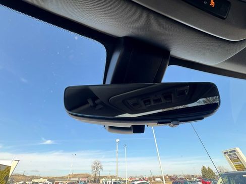 Used 2019 Chevrolet Silverado 1500 LTZ w/ LTZ Premium Package image 36