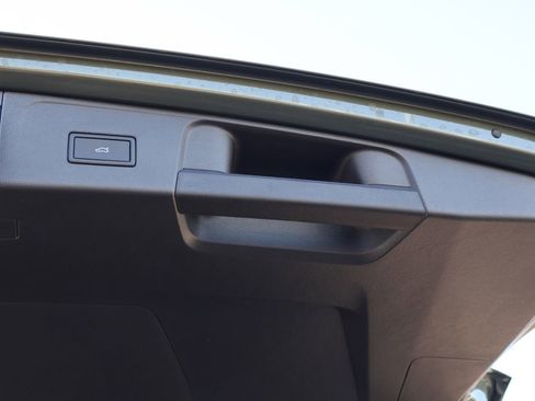 New 2026 Volkswagen Atlas SEL image 24