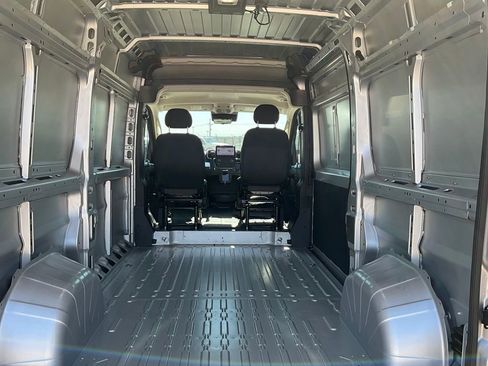 New 2025 RAM ProMaster 1500 w/ Quick Order Package 22H SLT+ image 4