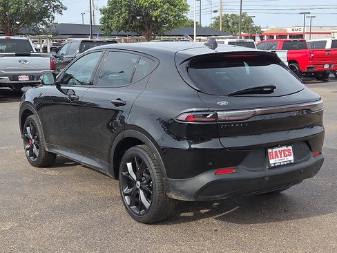 Used 2024 Dodge Hornet GT AWD/4WD image 2