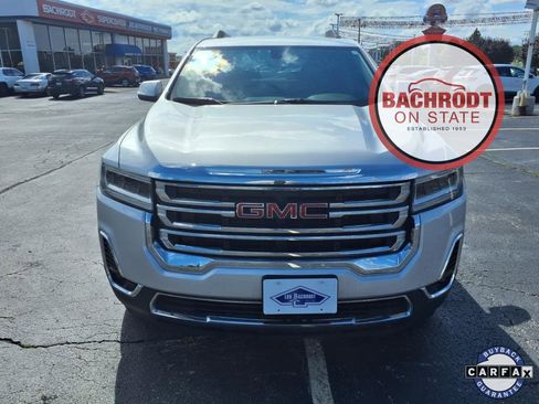 Used 2020 GMC Acadia SLT w/ LPO, Floor Liner Package image 2