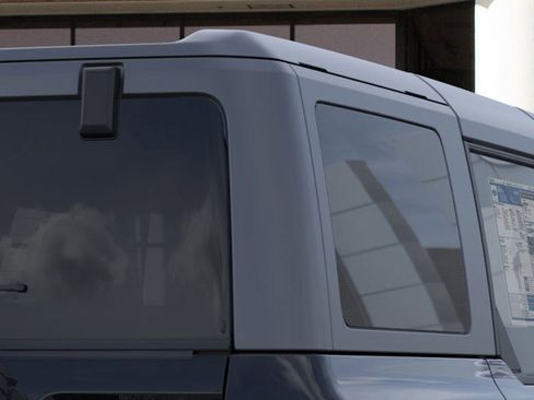 New 2026 Ford Bronco Outer Banks w/ Sasquatch Package image 25