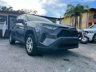 Used 2021 Toyota RAV4 LE image 1