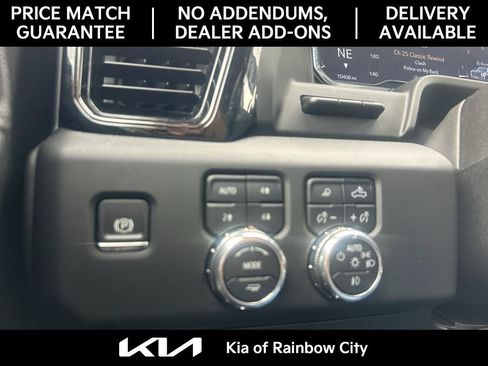 Used 2025 GMC Sierra 2500 AT4 w/ Technology Package AWD/4WD image 25