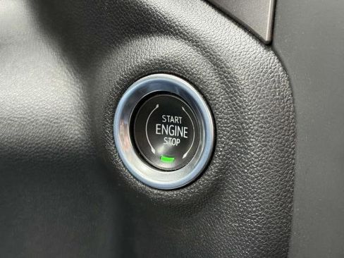 Used 2024 Chevrolet Silverado 1500 Custom Trail Boss w/ LPO, Dark Essentials Package image 32