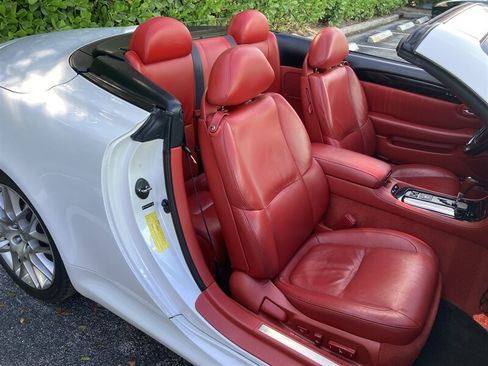 Used 2007 Lexus SC 430 Convertible RWD image 16