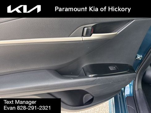 Used 2025 Toyota Camry SE w/ Multimedia Upgrade Package FWD image 12