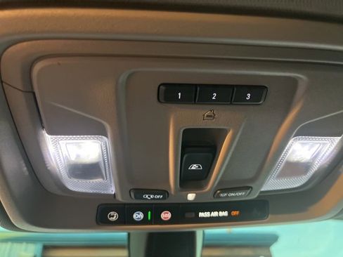 Used 2021 Chevrolet Silverado 1500 LT w/ Texas Edition Plus image 14