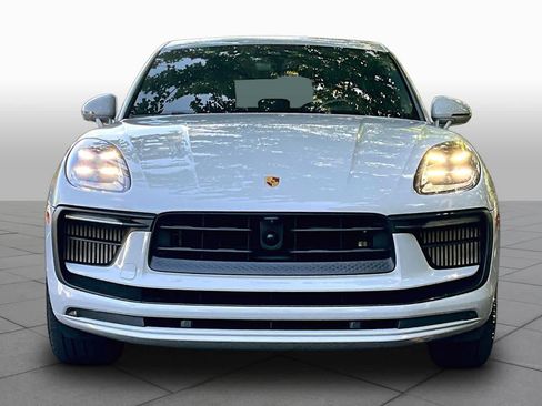 Used 2023 Porsche Macan S AWD/4WD image 4