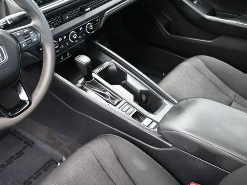 Certified 2024 Honda Accord EX image 18