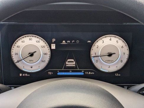 New 2024 Hyundai Elantra SEL image 20