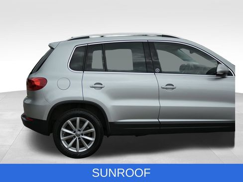 Used 2017 Volkswagen Tiguan Wolfsburg Edition AWD/4WD image 12