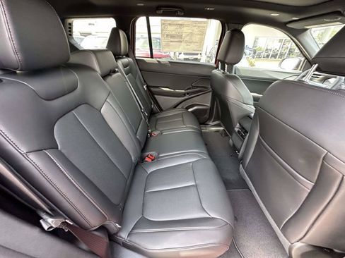 New 2026 Jeep Cherokee Limited AWD/4WD image 30