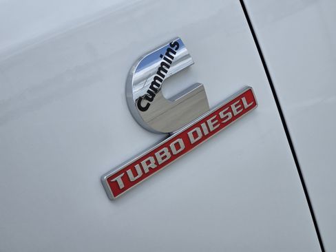 New 2026 RAM 2500 Tradesman AWD/4WD image 9