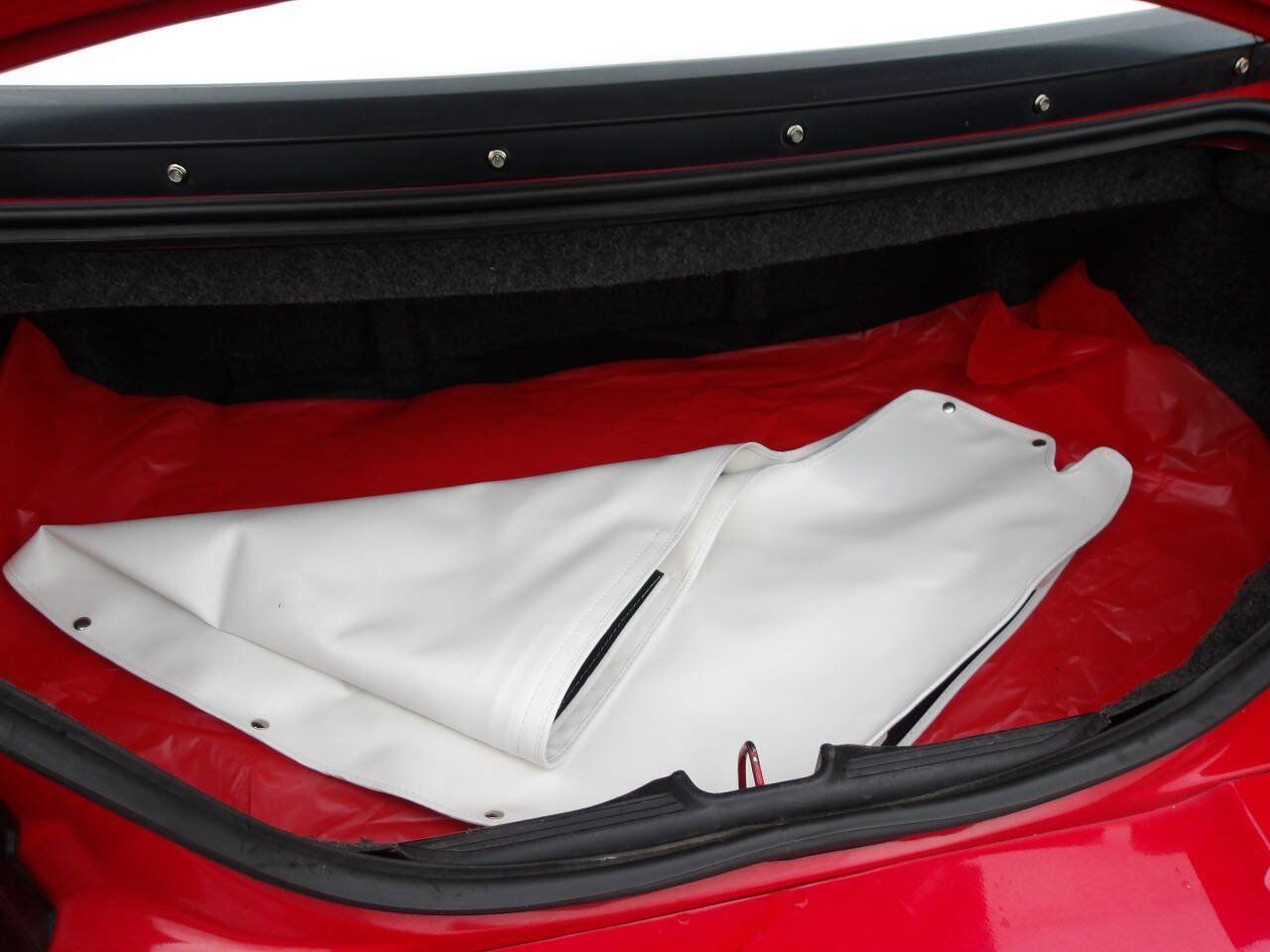 Used 2003 Ford Mustang Convertible RWD image 18