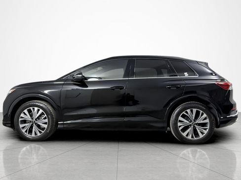 Used 2023 Audi Q4 e-tron Premium Plus w/ Premium Plus RWD image 2