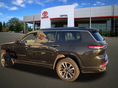 Used 2022 Jeep Grand Cherokee L Overland image 34