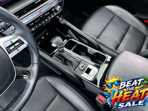 Used 2024 Kia Telluride S w/ S Sunroof Package FWD image 17