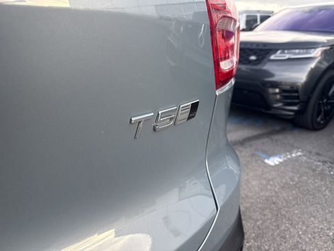 Used 2020 Volvo XC40 T5 Inscription w/ Protection Package Premier image 19