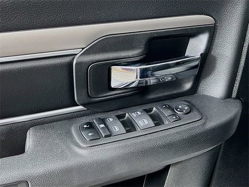 Used 2024 RAM 1500 Classic Warlock image 9