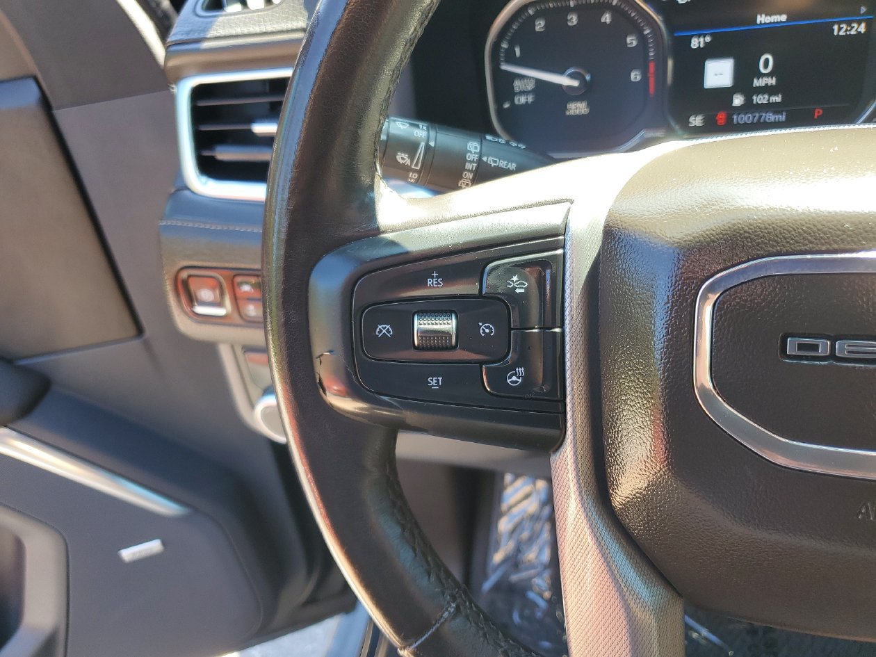 Used 2021 GMC Yukon Denali w/ Denali Premium Package RWD image 28