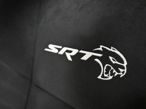 Used 2017 Dodge Challenger SRT Hellcat image 16