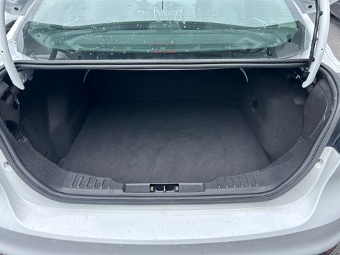 Used 2014 Ford Focus SE w/ SE Sport Package FWD image 5