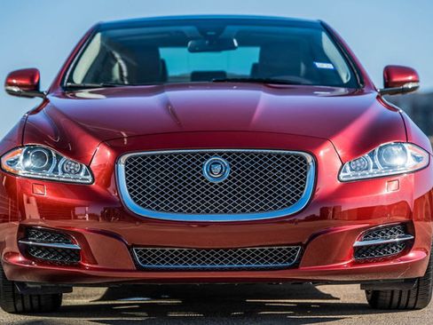 Used 2012 Jaguar XJ RWD image 13