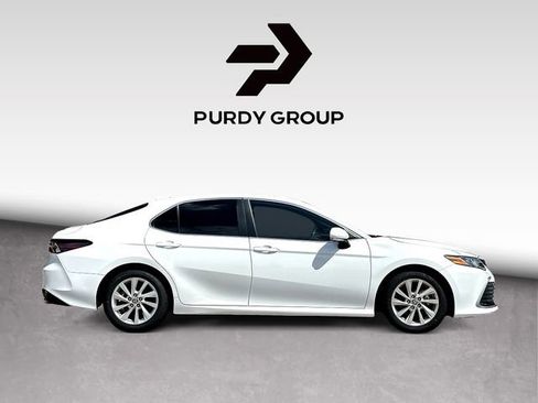 Used 2023 Toyota Camry LE w/ Convenience Package FWD image 9