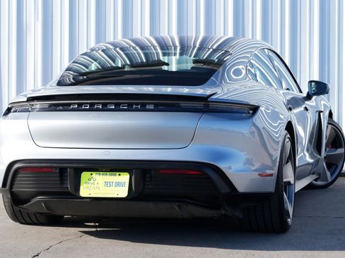 Used 2020 Porsche Taycan 4S w/ Premium Package image 5