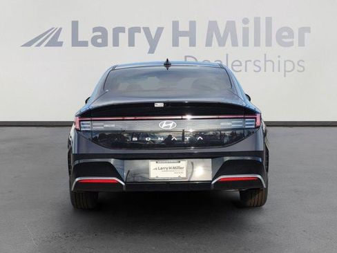 New 2025 Hyundai Sonata SEL image 6