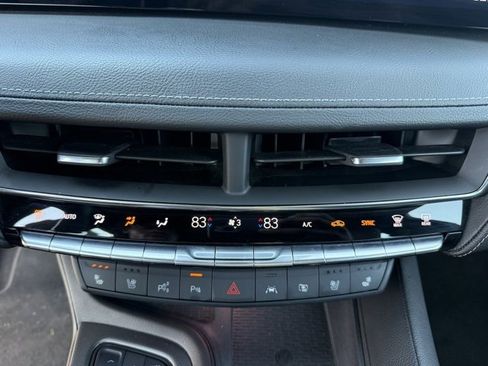 Used 2025 Cadillac CT5 Premium Luxury image 22