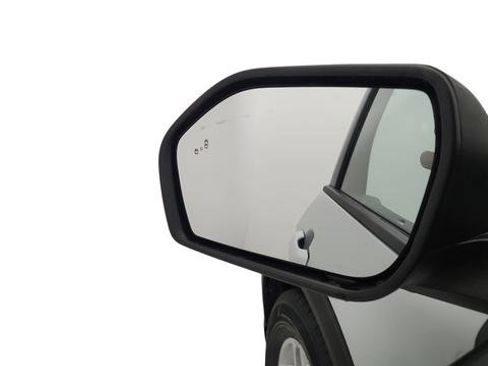 New 2026 Ford Explorer Active image 12