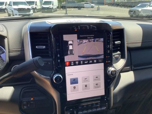 Used 2024 RAM 3500 Laramie w/ Safety Group AWD/4WD image 18