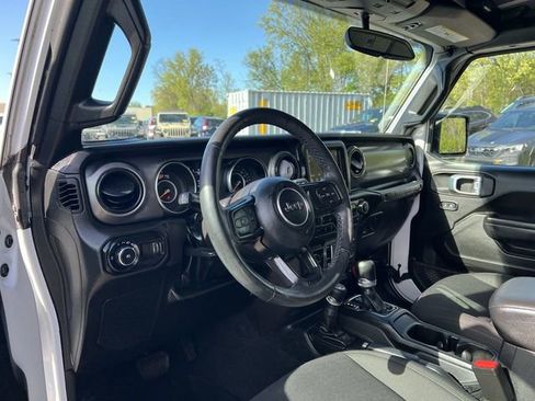 Used 2023 Jeep Wrangler Sport AWD/4WD image 18