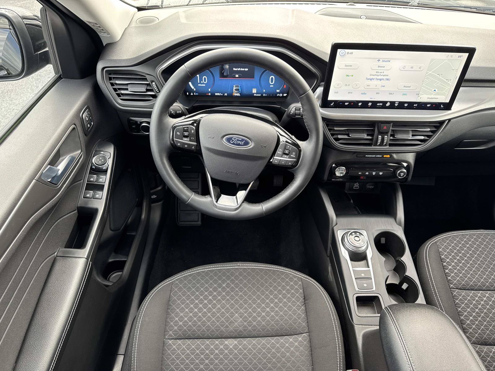Used 2024 Ford Escape Active w/ Tech Pack #2 AWD/4WD image 14