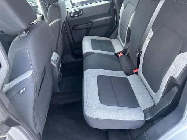 Used 2023 Ford Bronco 4-Door AWD/4WD image 25