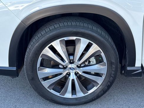 Used 2022 Subaru Ascent Limited image 27