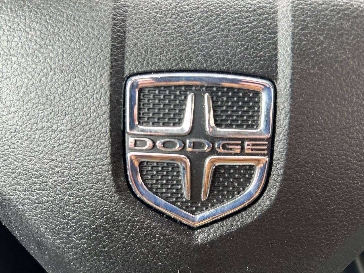 Used 2018 Dodge Journey SE FWD image 21