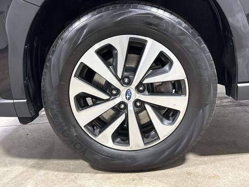 Used 2023 Subaru Outback Premium AWD/4WD image 26