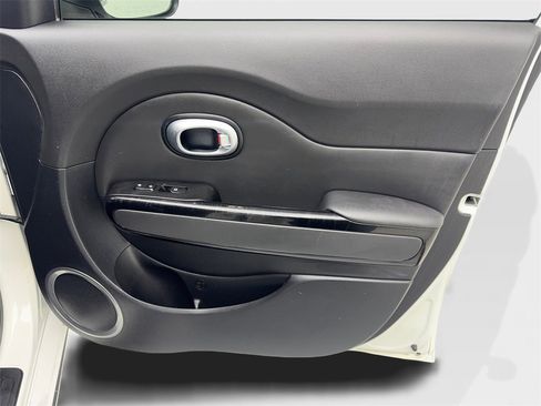 Used 2016 Kia Soul + w/ Soulful Package image 47