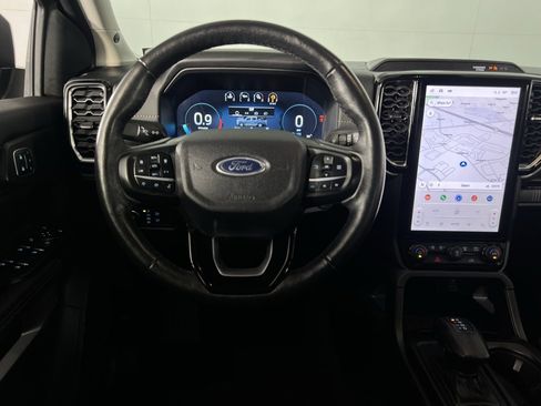 Used 2024 Ford Ranger Lariat w/ Advanced Towing Package image 13