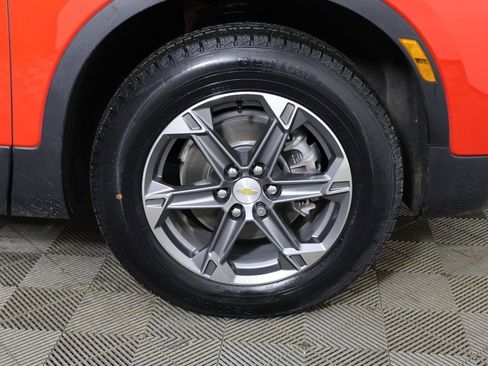 Used 2023 Chevrolet Blazer LT image 19