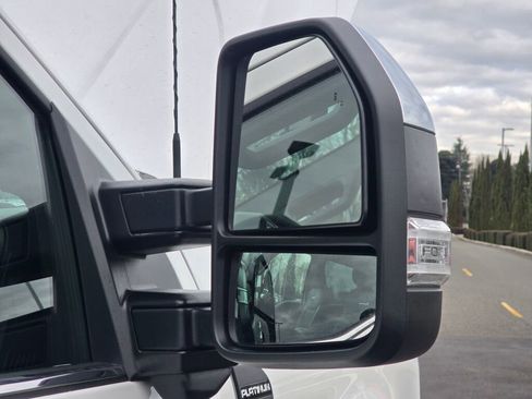 Used 2024 Ford F350 Platinum image 28