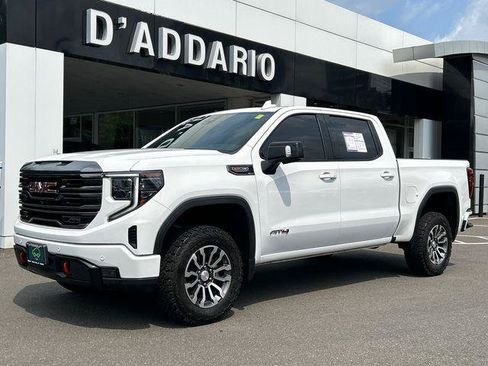 Certified 2023 GMC Sierra 1500 AT4 w/ Technology Package AWD/4WD image 1